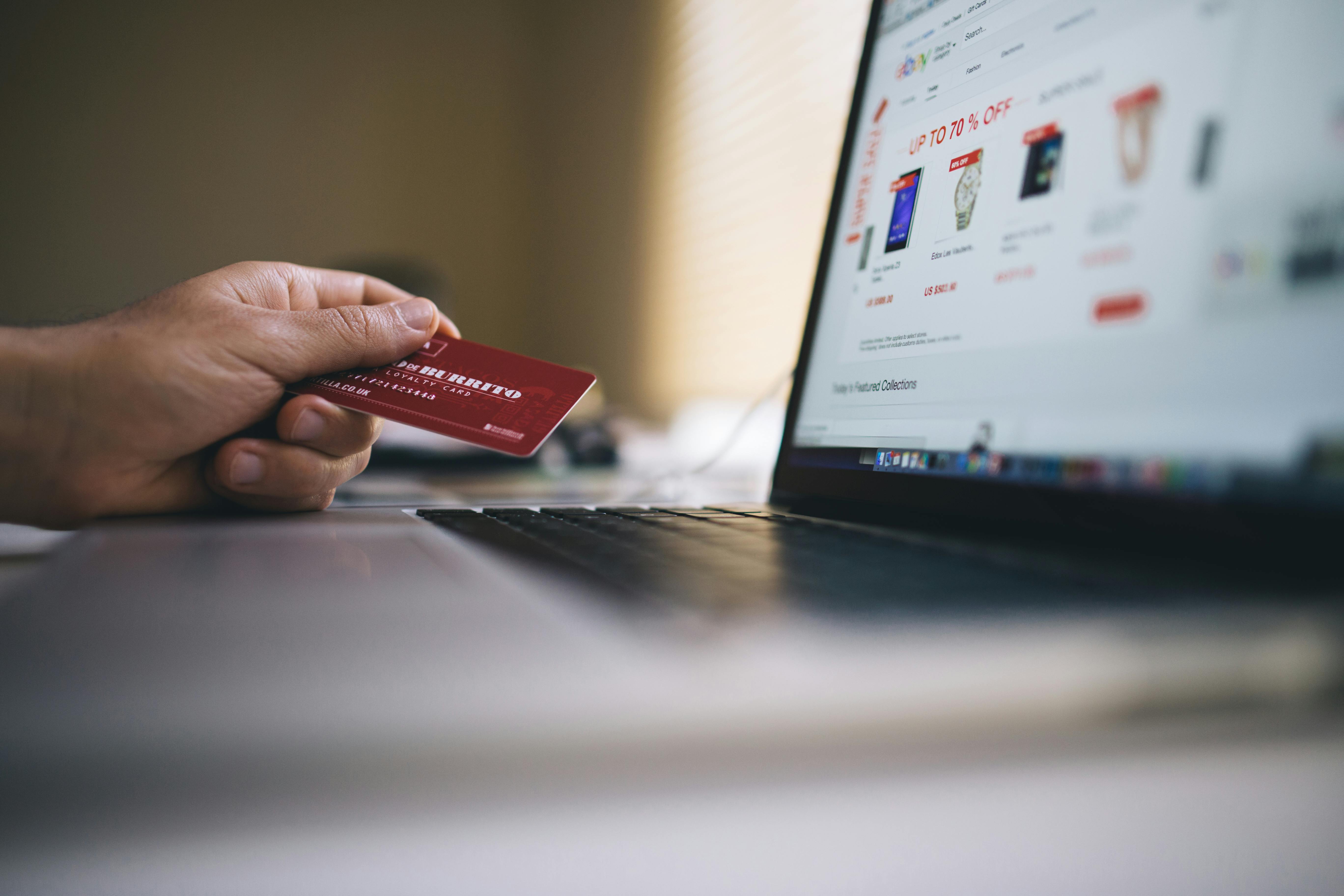 4 Ways to Create a Beautiful Online Store